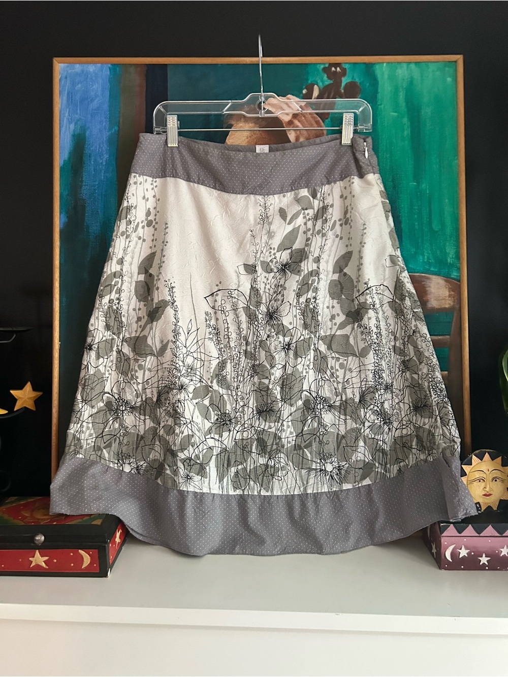 Point Zero Grey Ivory Floral A-Line Midi Skirt Size 7/8 - Picture 7 of 14